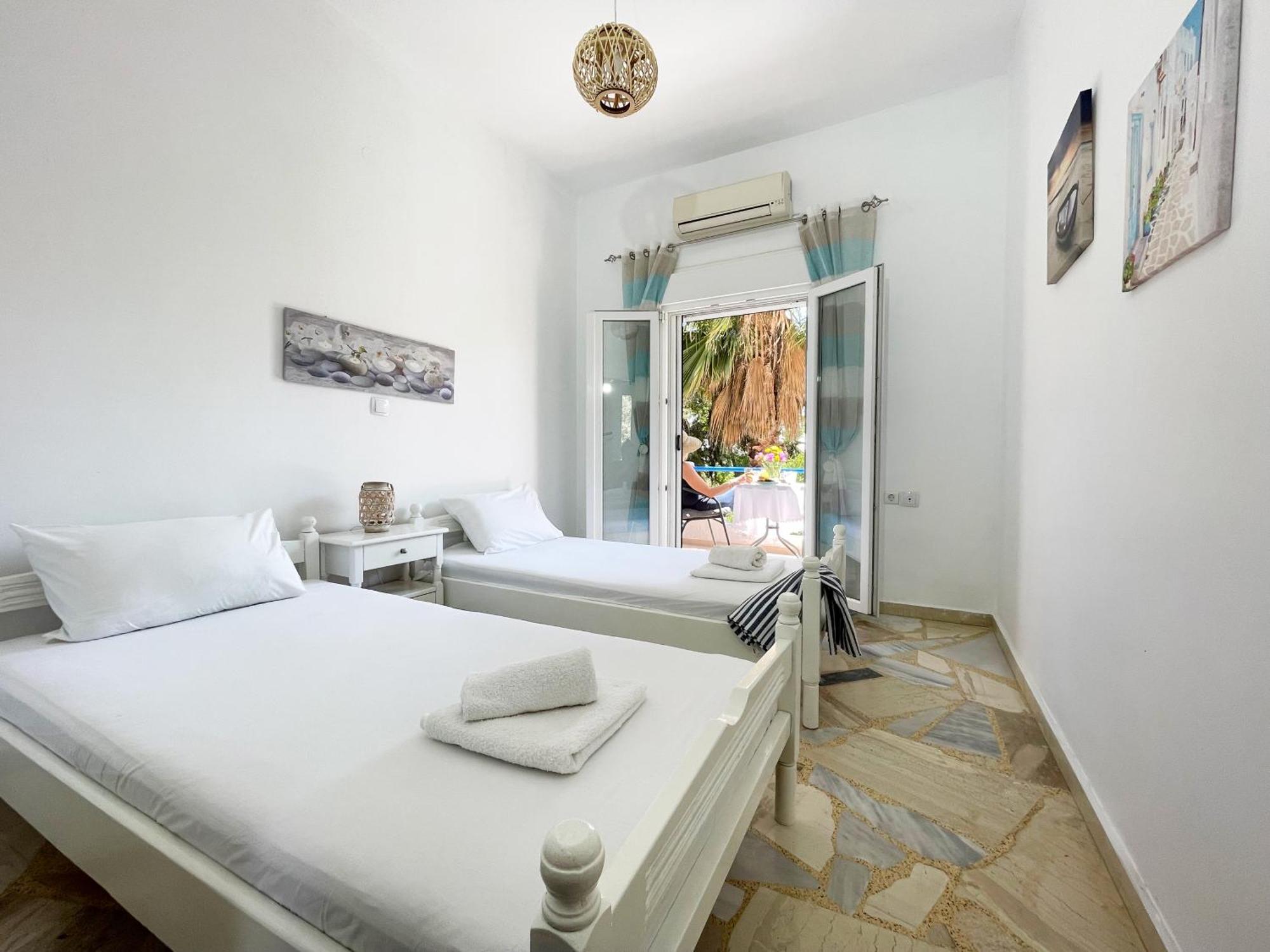 Odysseas Apartments 2 มาราโธคามปอส ภายนอก รูปภาพ